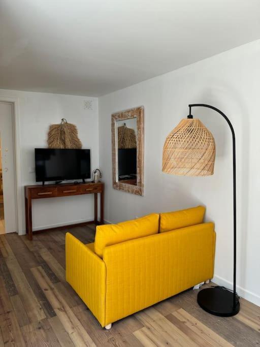 Petite Maison De Plage Apartment Costa da Caparica Exterior photo